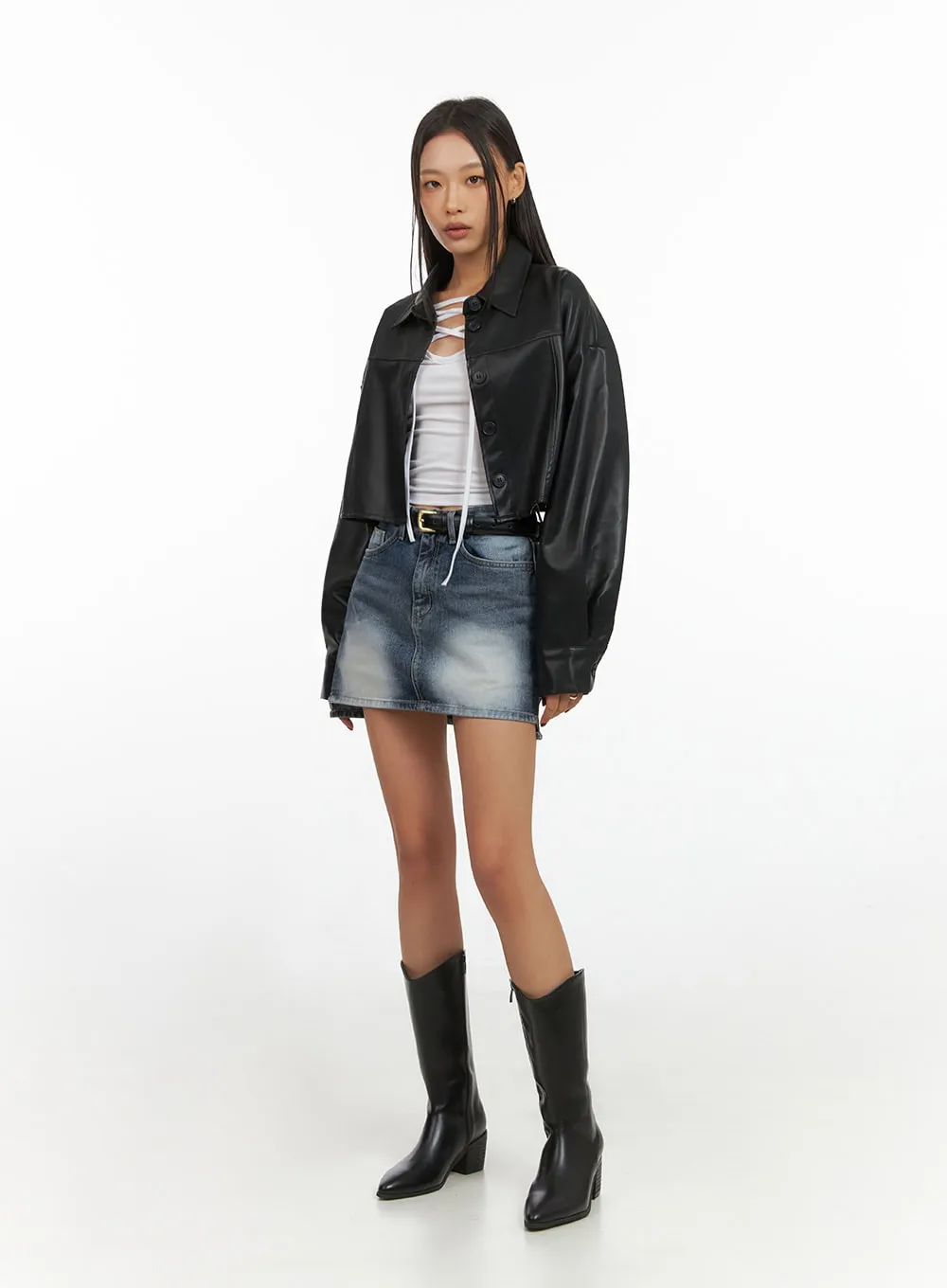 Buttoned Faux Leather Cropped Jacket IS427