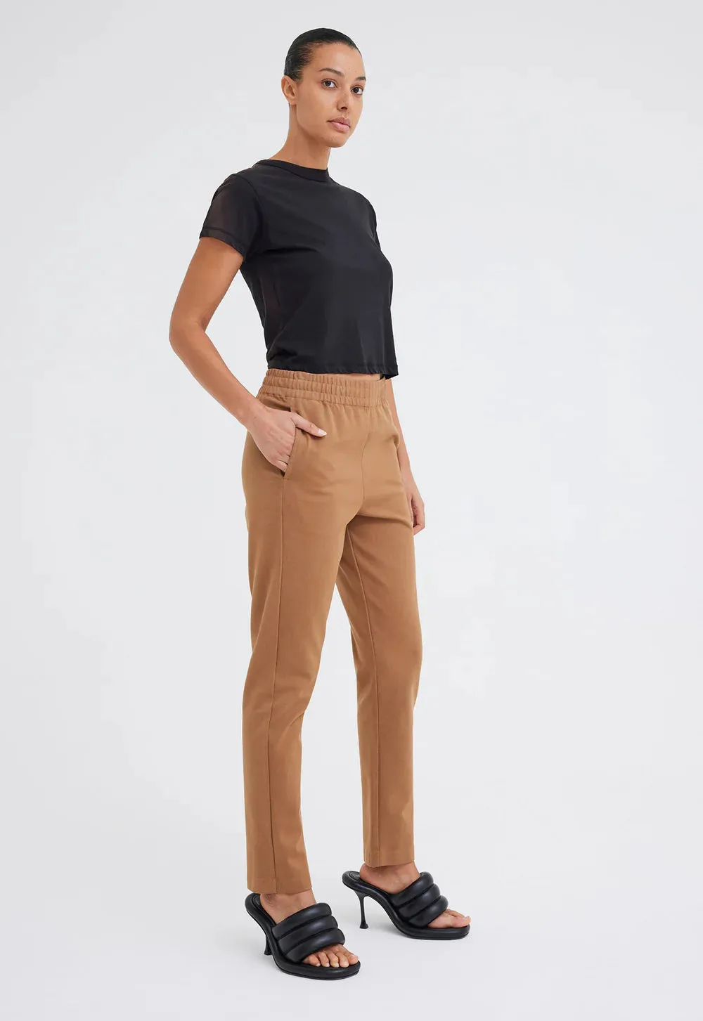 Cub Cotton Ponte Pant in Colt Brown