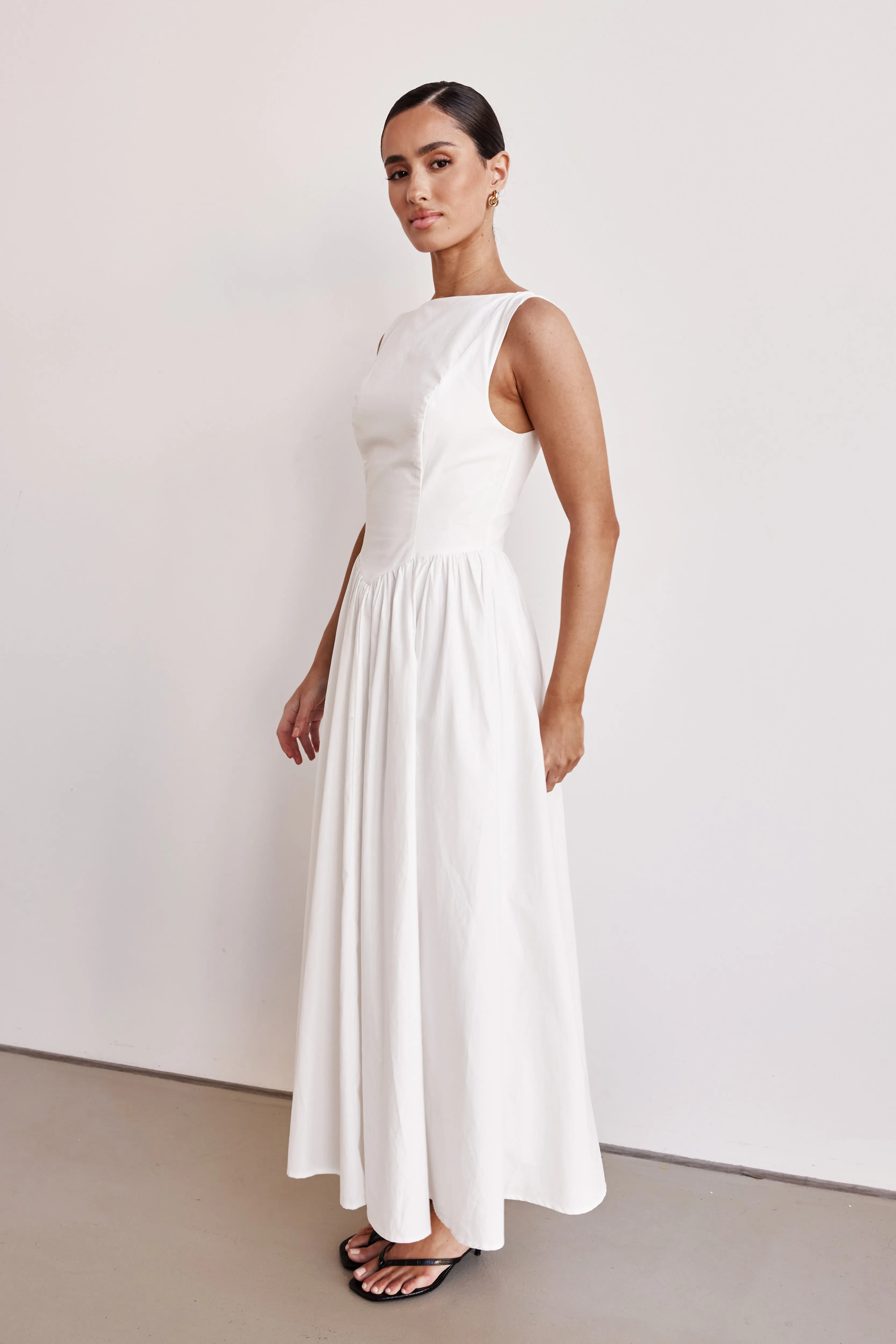 Devin Maxi Dress (White)