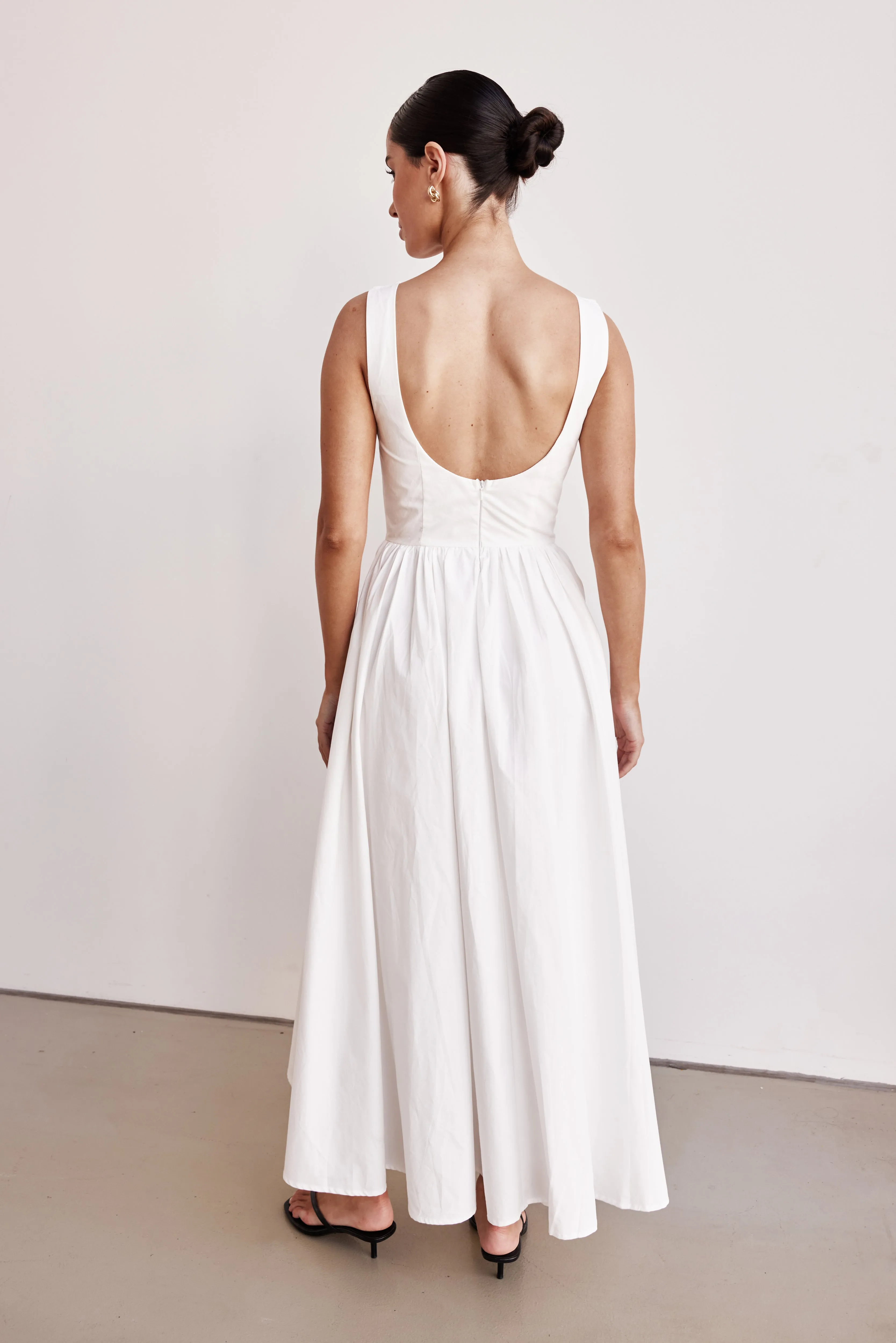 Devin Maxi Dress (White)