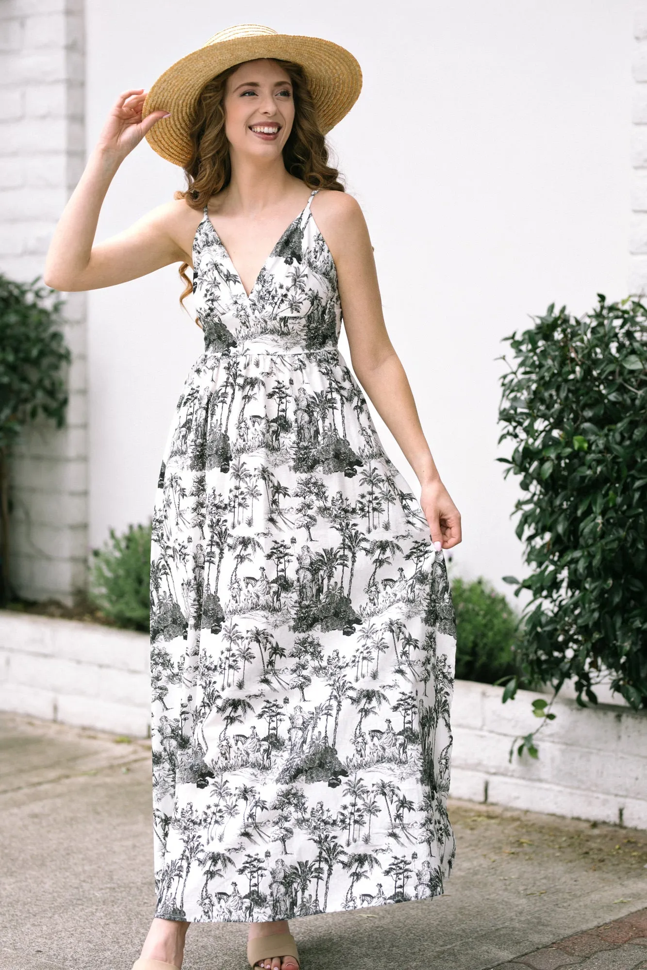 Henrietta V-Neck Maxi Dress