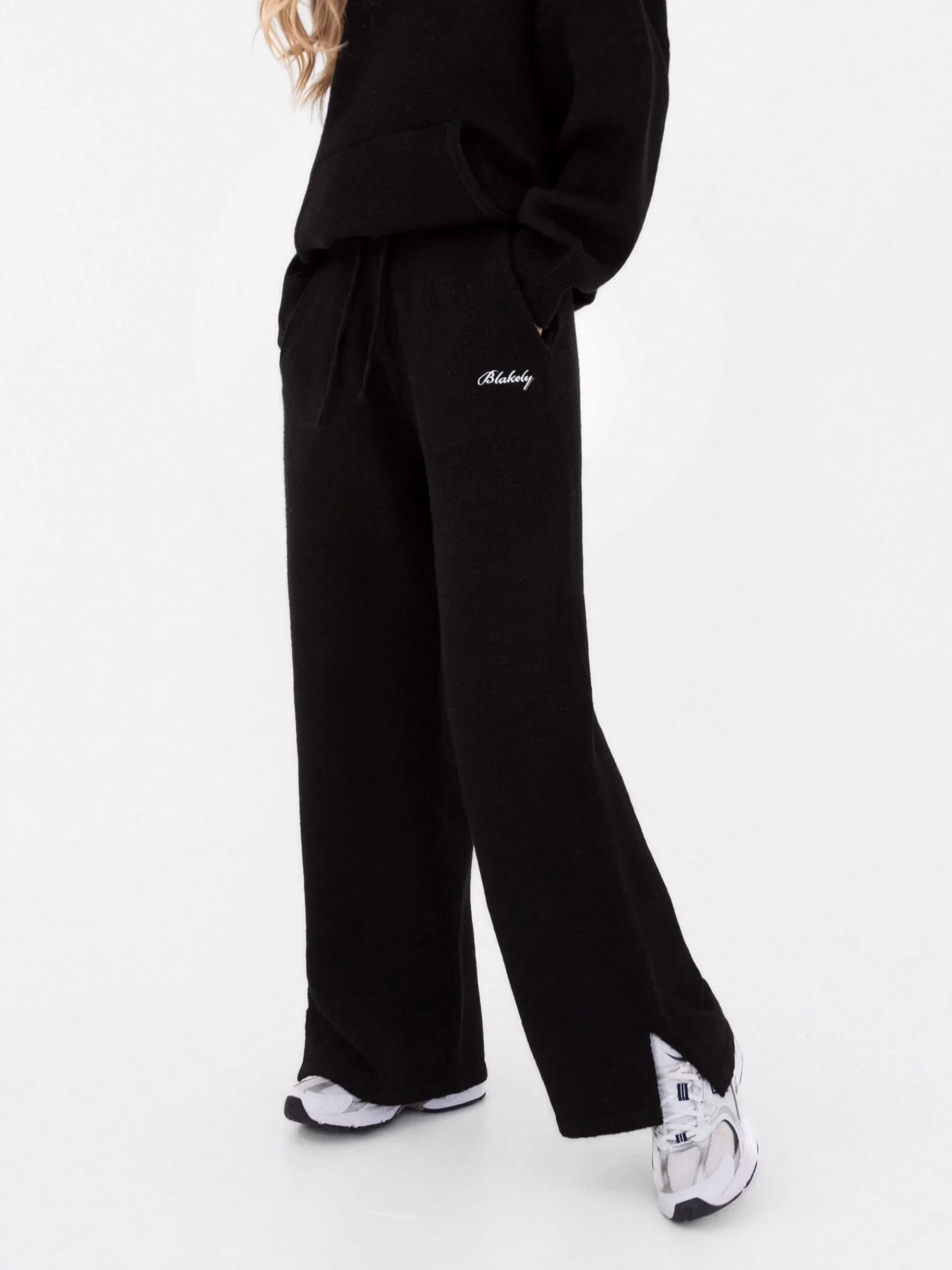 Knitted Wide Leg Sweatpants - Black