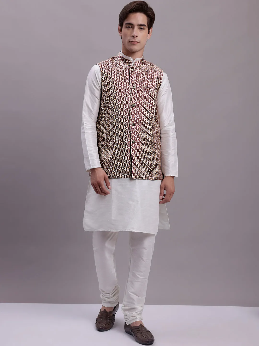 Men'S Peach Woven Design Nehru Jacket With Solid Kurta Pyjama.