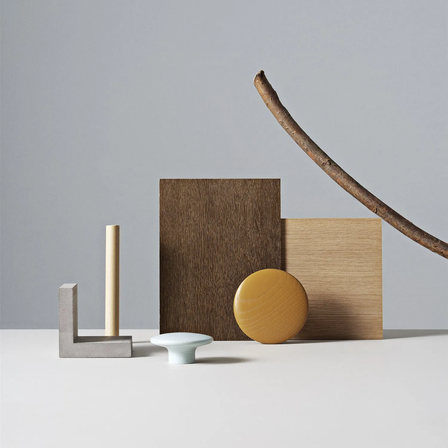 muuto | dots wood | sage green - DC