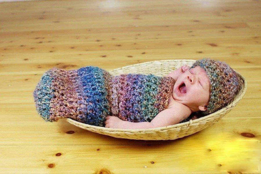 Newborn Watercolors Cocoon And Hat Set