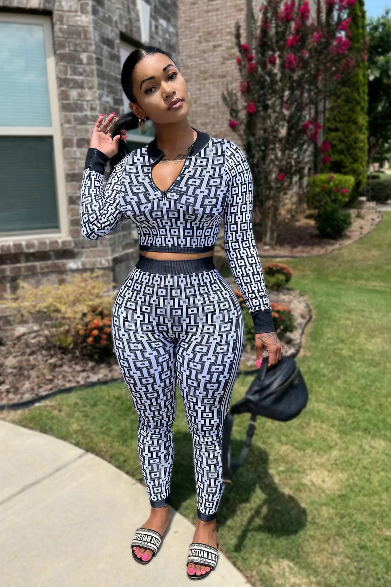 V Neck Printed Crop Top Pants Suits